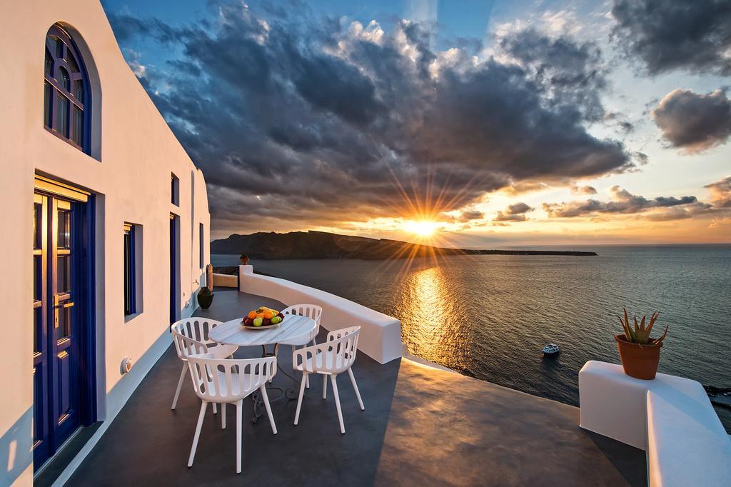 Domus Solis Luxury Villa เอีย ภายนอก รูปภาพ